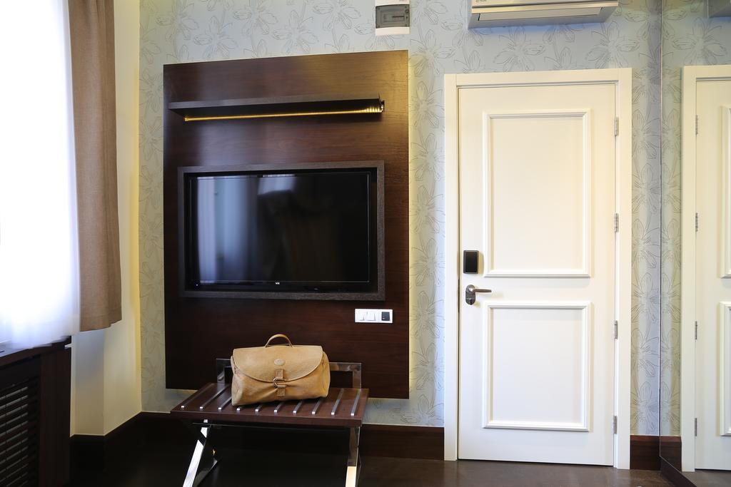 Belgreat Premium Suites เบลเกรด ภายนอก รูปภาพ